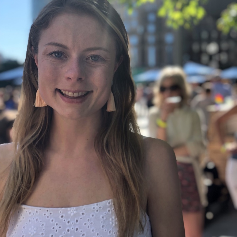 Meet your Posher, Julia